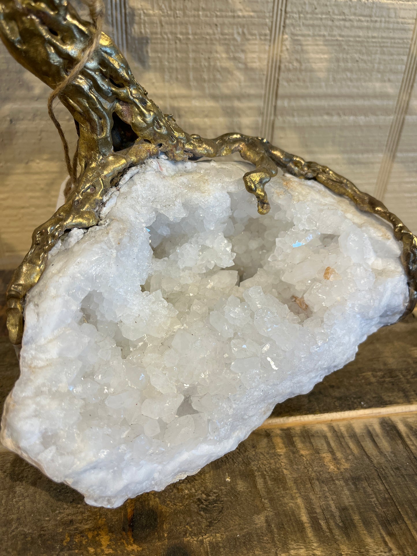 Medium Reb Bonsai Tree on White Geode